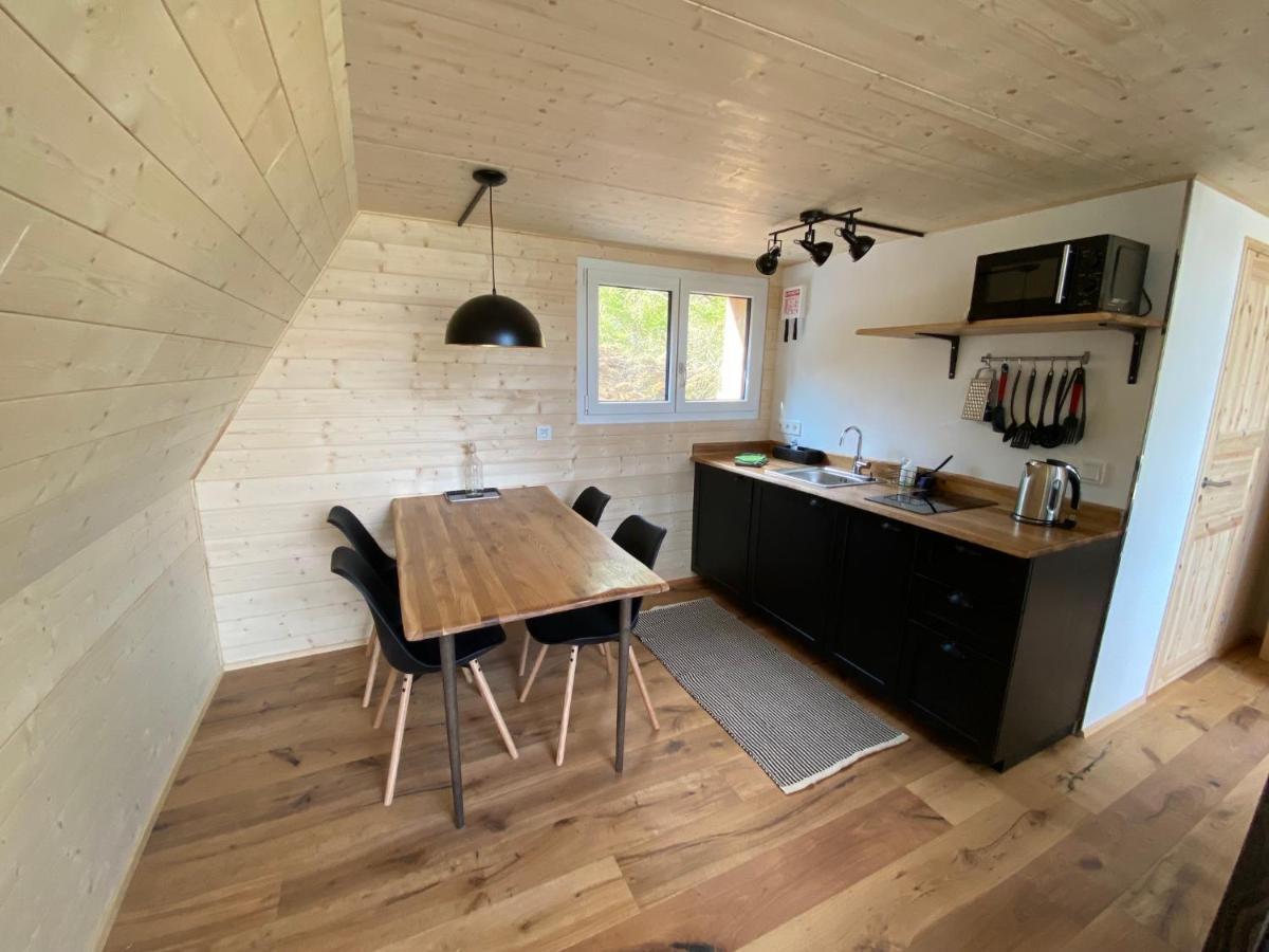 Hengifosslodge Tiny Houses Егилстадир Екстериор снимка