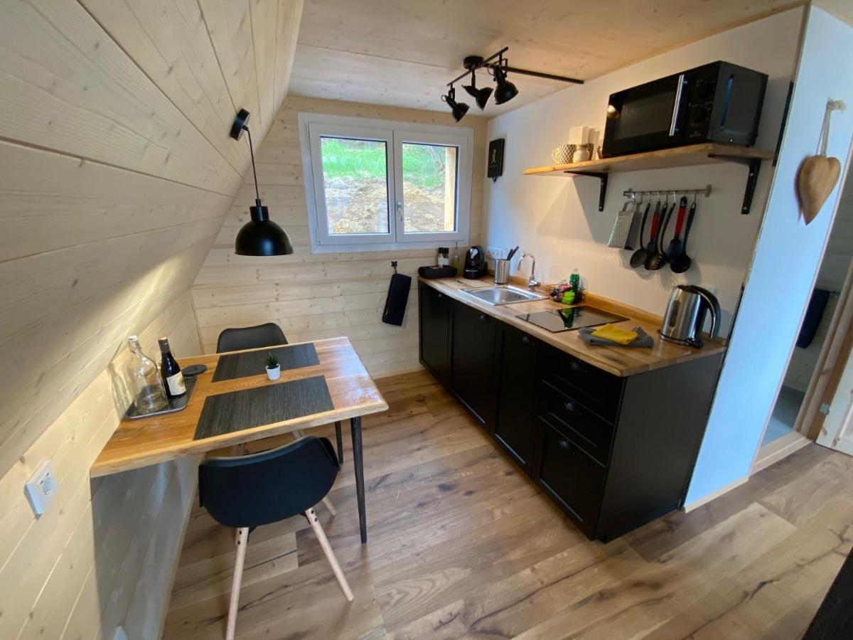 Hengifosslodge Tiny Houses Егилстадир Екстериор снимка