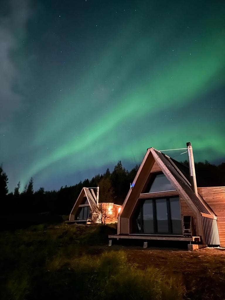 Hengifosslodge Tiny Houses Егилстадир Екстериор снимка